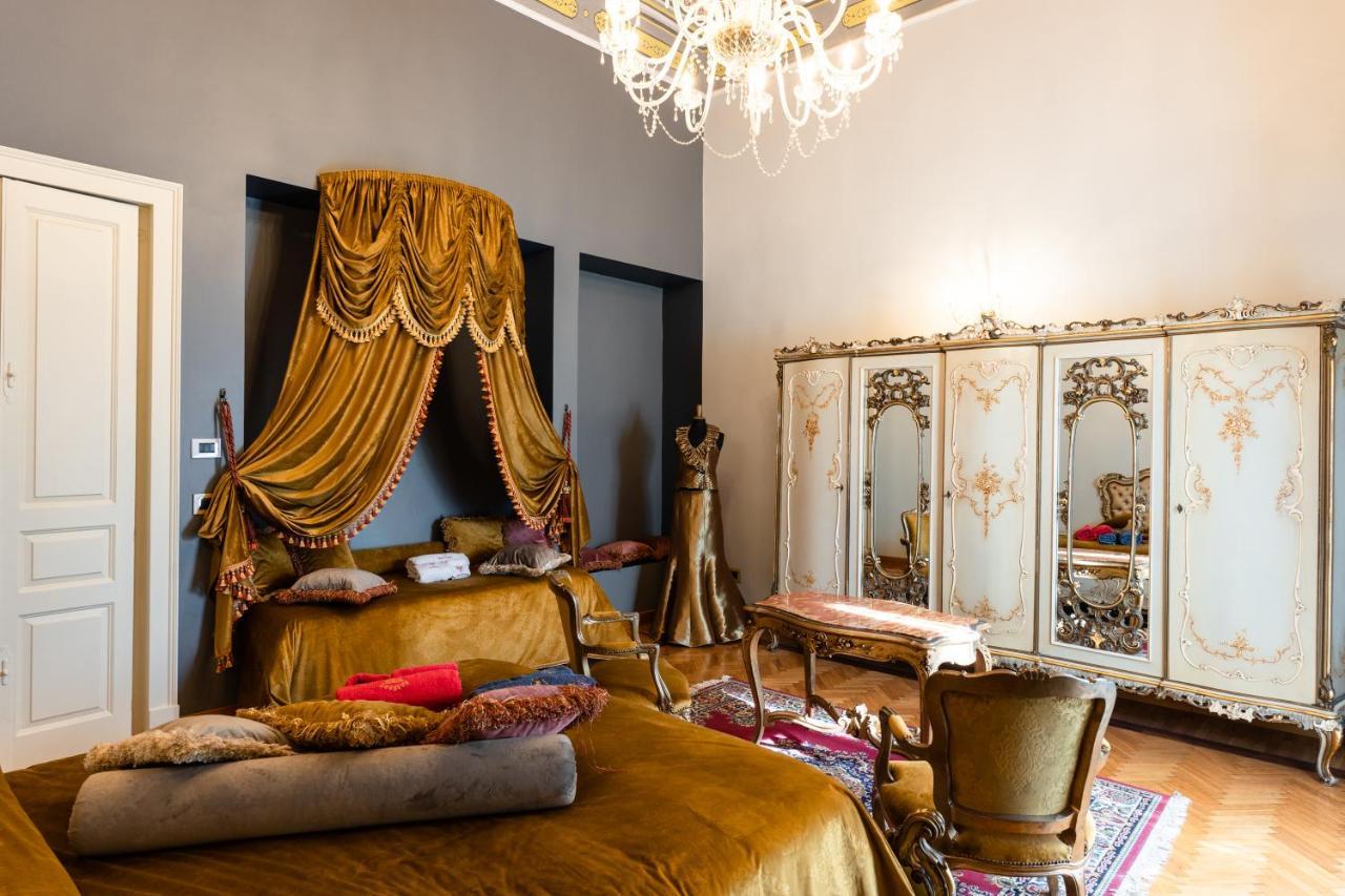Raciti Palace Ачиреале Екстериор снимка